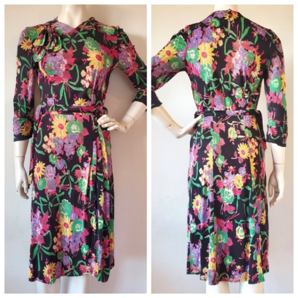 Vintage 1940s Floral Dress